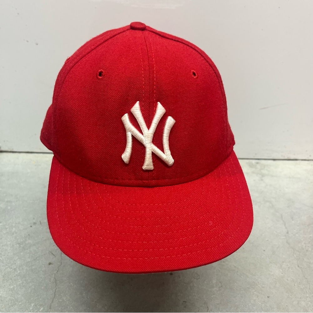 Vintage New York Yankees new era authentic wool Fitted hat size 7 1/8 USA made
